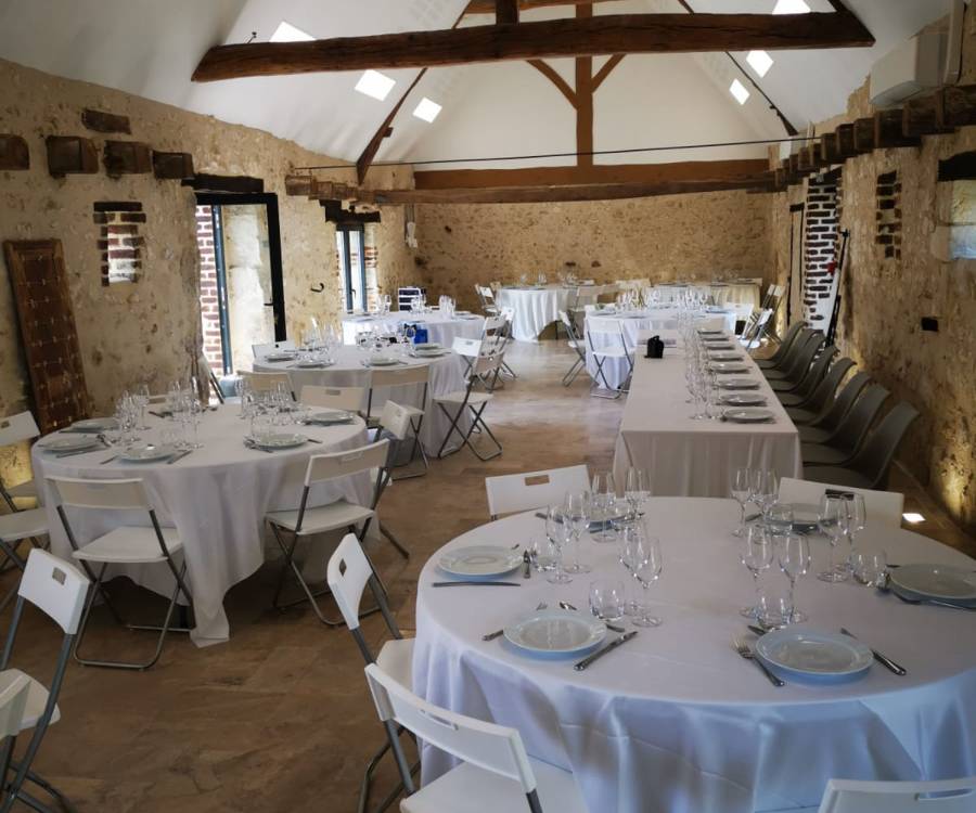 Présentation de la salle de réception au Domaine de la Belle-Métairie - Sud-Sarthe - sud sarthe